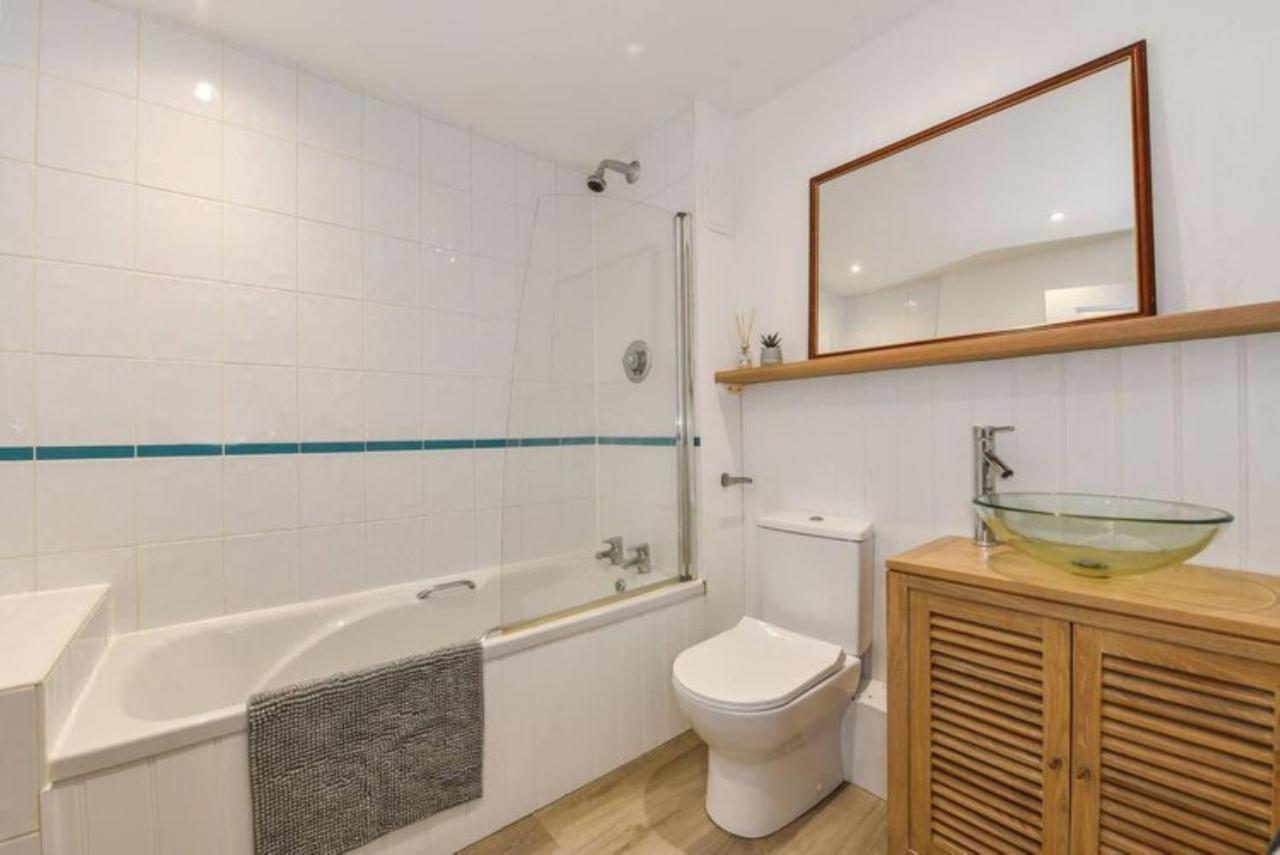 The Little House, Boutique Home Near The Sea Chichester Luaran gambar