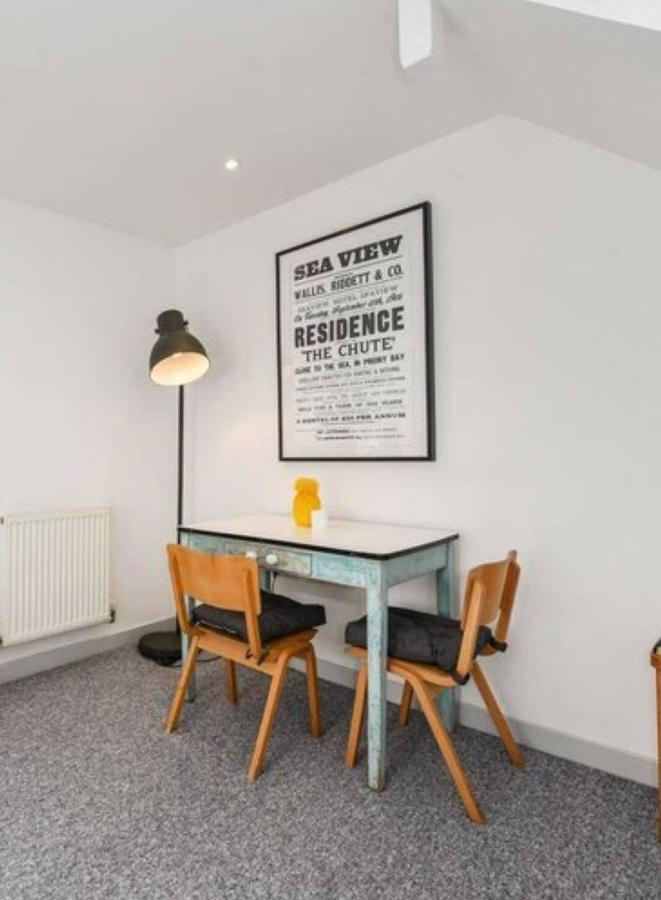 The Little House, Boutique Home Near The Sea Chichester Luaran gambar