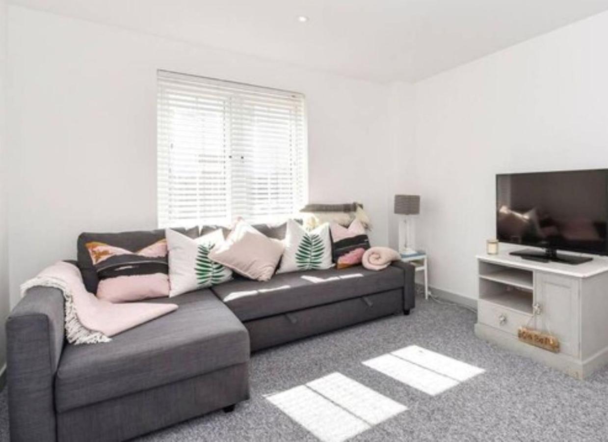 The Little House, Boutique Home Near The Sea Chichester Luaran gambar