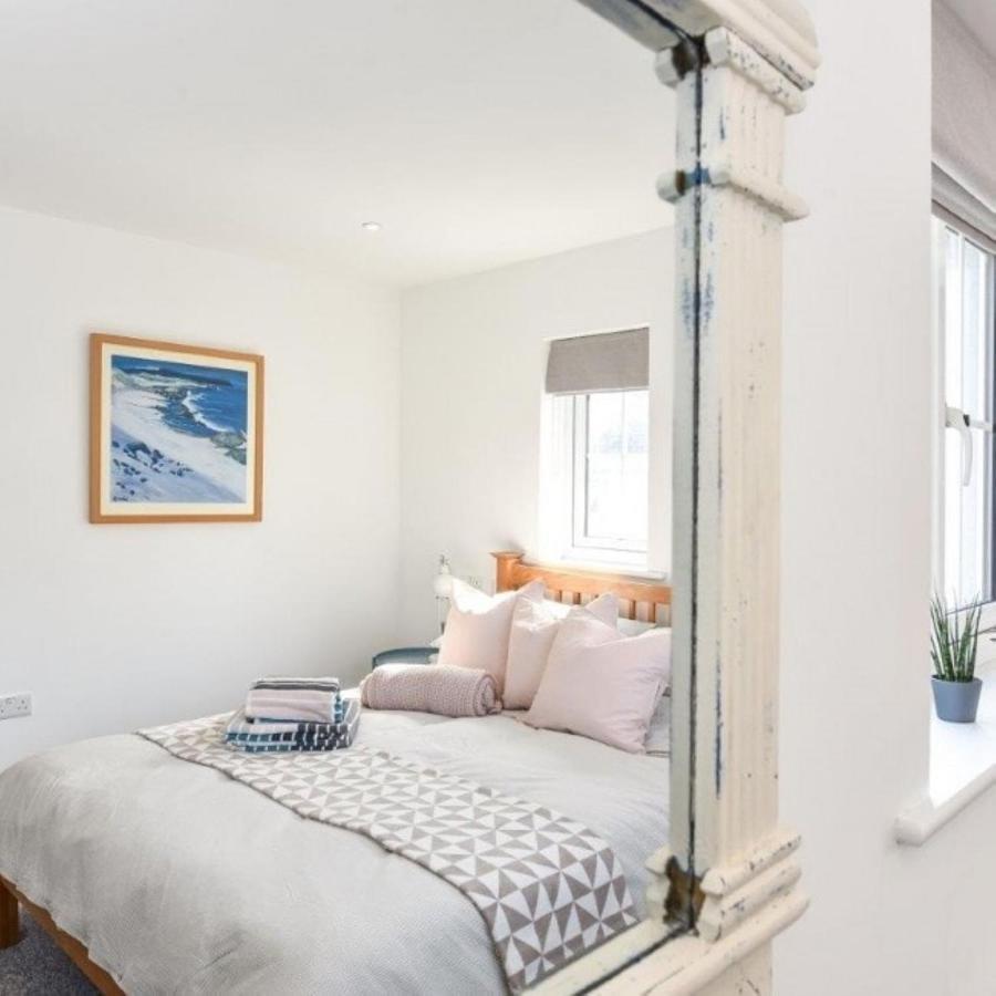 The Little House, Boutique Home Near The Sea Chichester Luaran gambar